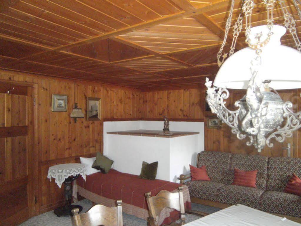 Ferienwohnung Gapp Elbigenalp Exterior photo